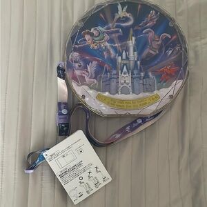 Disney Tokyo exclusive light up Disney Castle Themed Round Popcorn bucket Bag